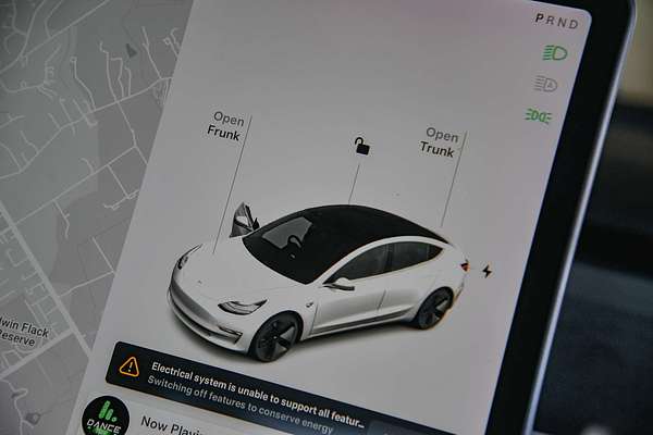 2020 Tesla Model 3 Standard Range Plus