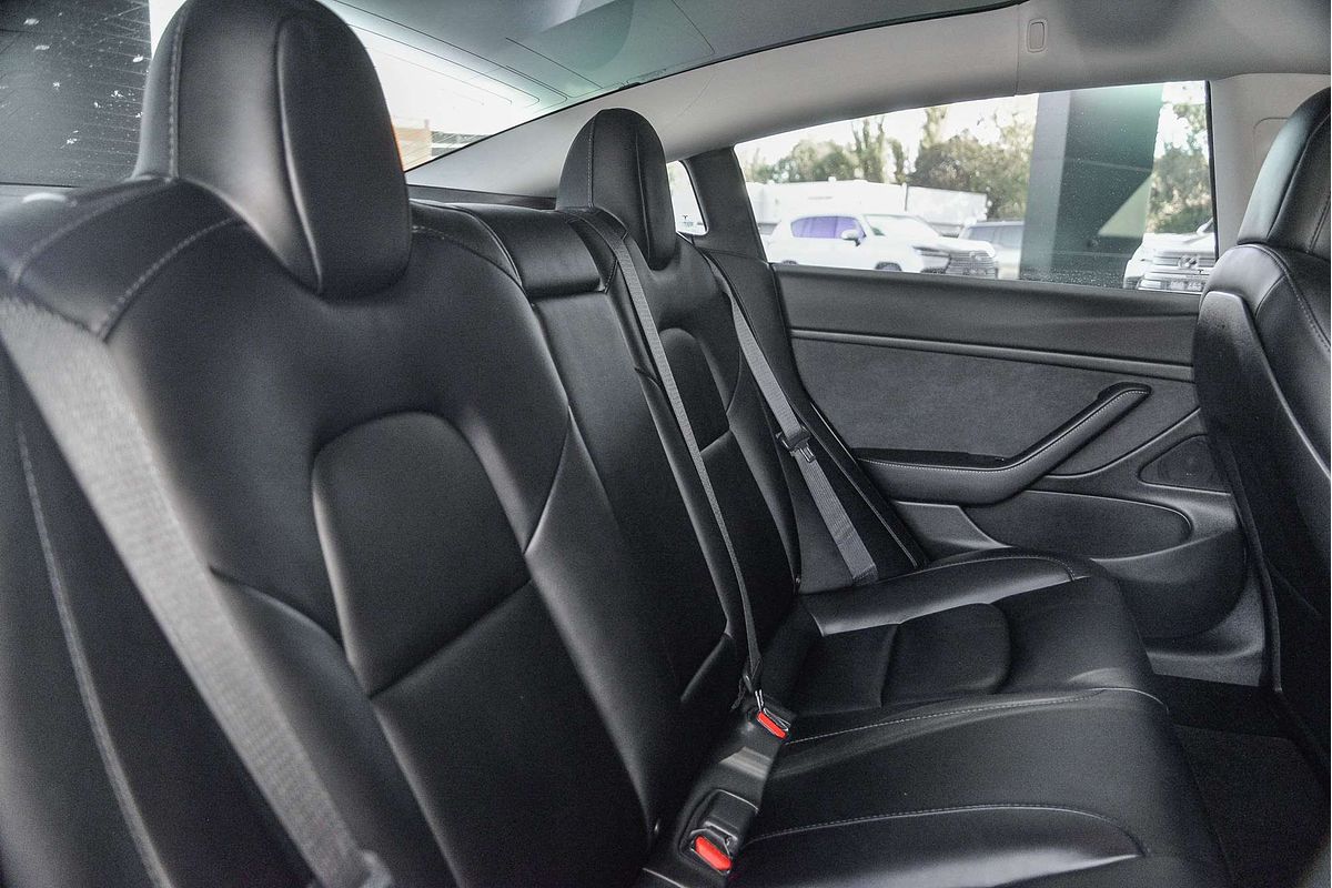 2020 Tesla Model 3 Standard Range Plus