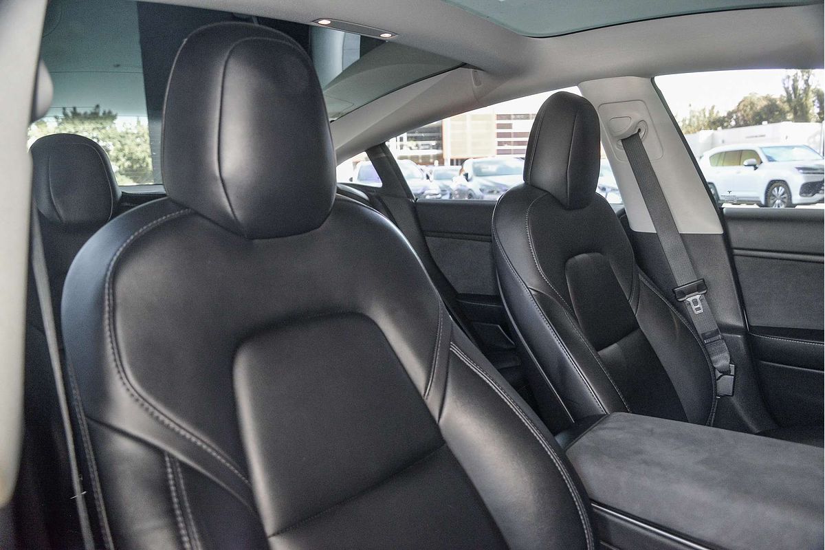 2020 Tesla Model 3 Standard Range Plus