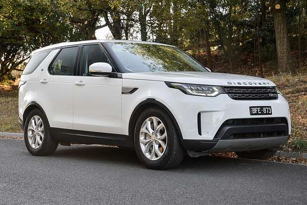 2019 Land Rover Discovery SD6 SE Series 5