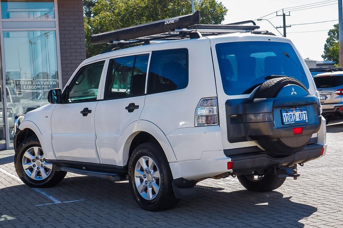 2011 Mitsubishi Pajero GLX NT