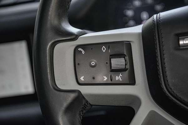 2021 Land Rover Defender 110 D300 HSE L663