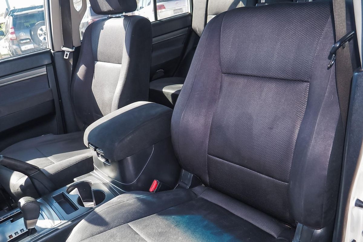2011 Mitsubishi Pajero GLX NT