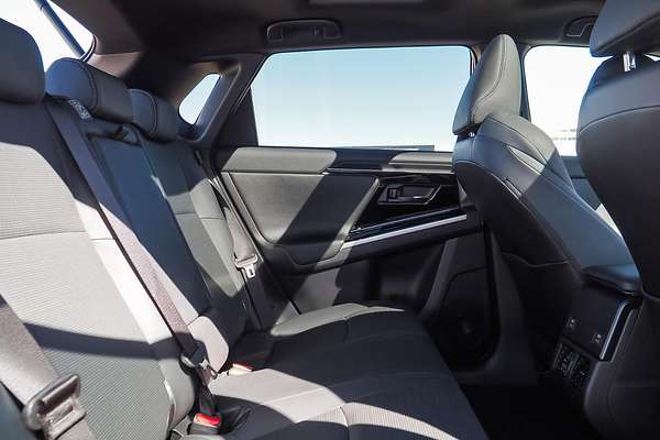 2024 Toyota bZ4X YEAM15R