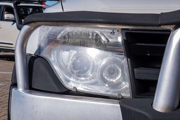 2011 Mitsubishi Pajero GLX NT
