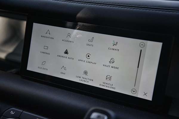 2021 Land Rover Defender 110 D300 HSE L663