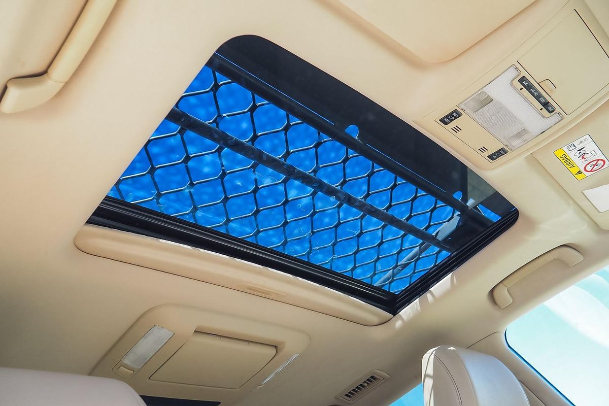 2015 Toyota Landcruiser Sahara VDJ200R