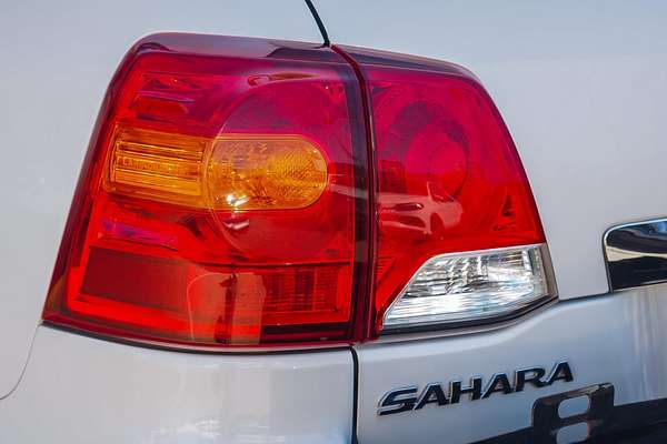 2015 Toyota Landcruiser Sahara VDJ200R