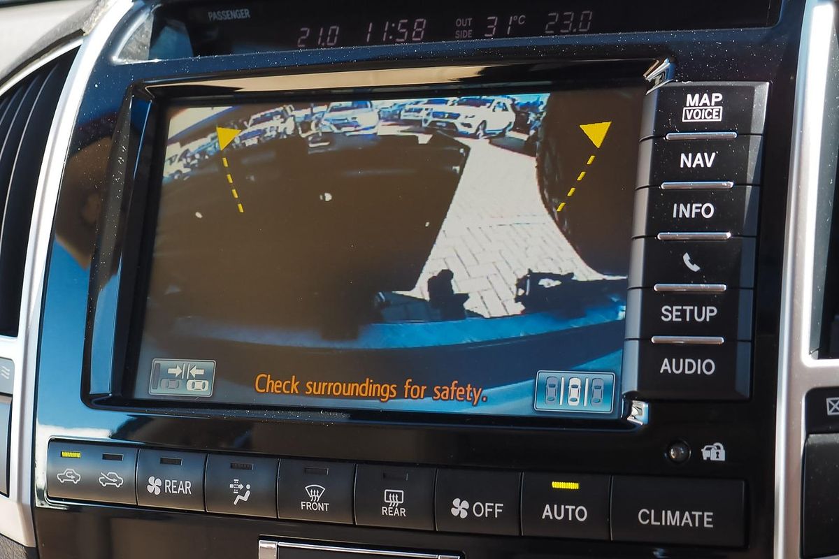 2015 Toyota Landcruiser Sahara VDJ200R