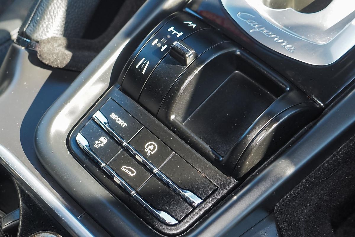 2012 Porsche Cayenne Diesel 92A