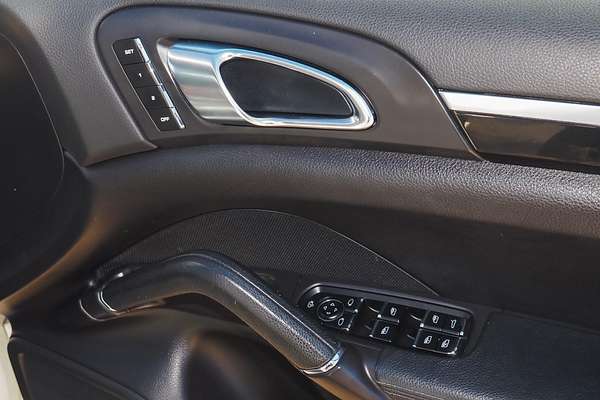 2012 Porsche Cayenne Diesel 92A