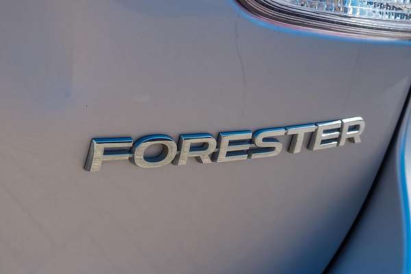 2019 Subaru Forester 2.5i Premium S5