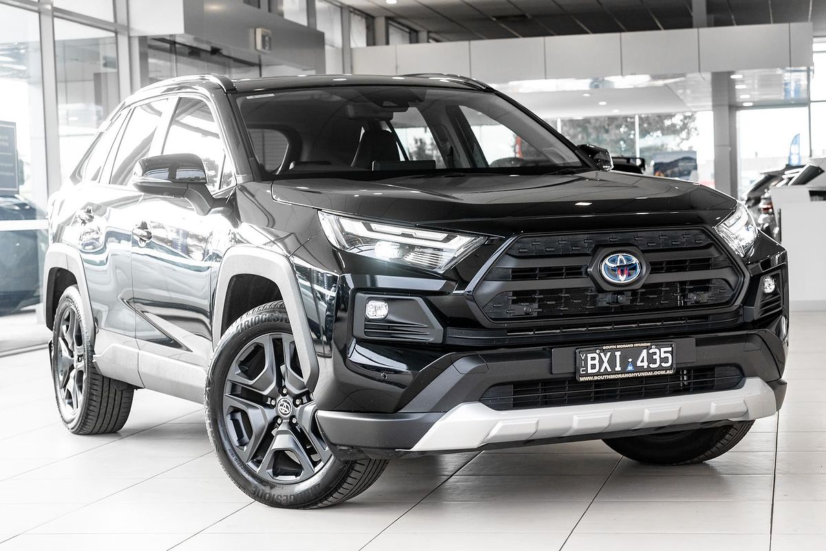 2022 Toyota RAV4 Edge AXAH54R