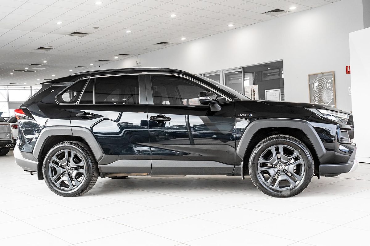 2022 Toyota RAV4 Edge AXAH54R