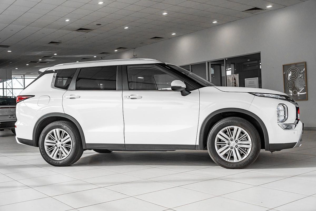 2021 Mitsubishi Outlander LS ZM