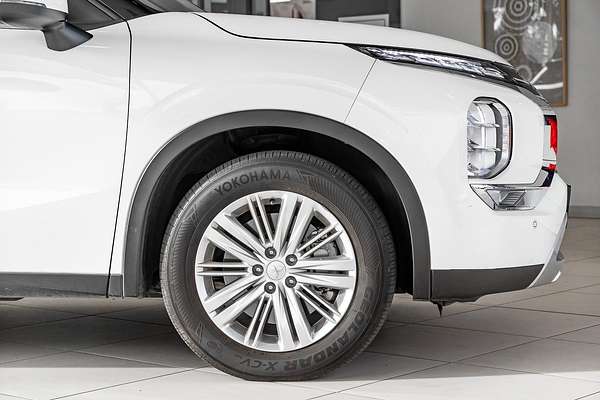 2021 Mitsubishi Outlander LS ZM