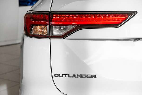 2021 Mitsubishi Outlander LS ZM