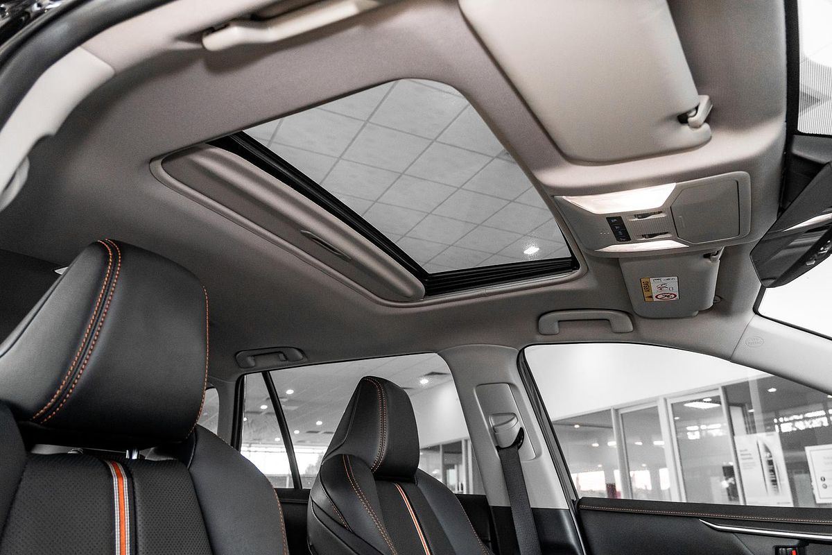 2022 Toyota RAV4 Edge AXAH54R