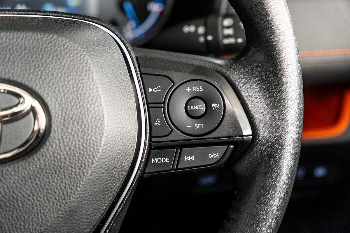 2022 Toyota RAV4 Edge AXAH54R