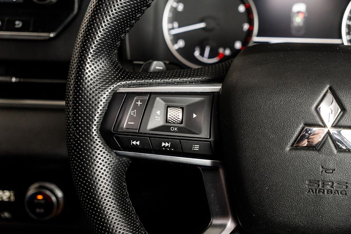 2021 Mitsubishi Outlander LS ZM
