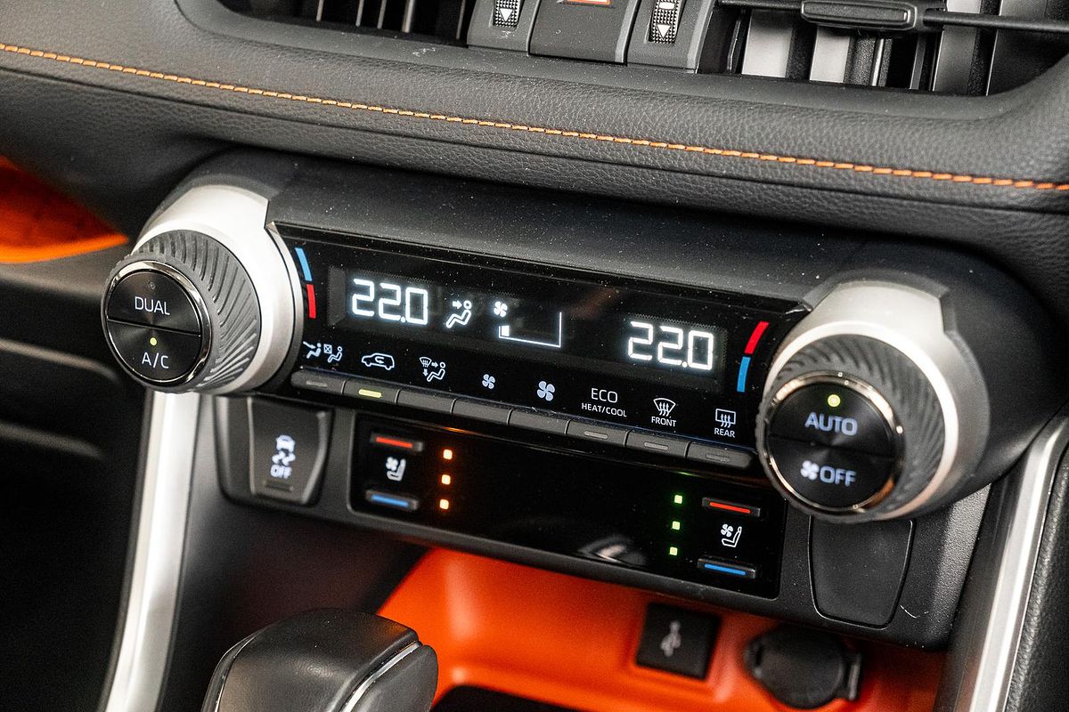 2022 Toyota RAV4 Edge AXAH54R