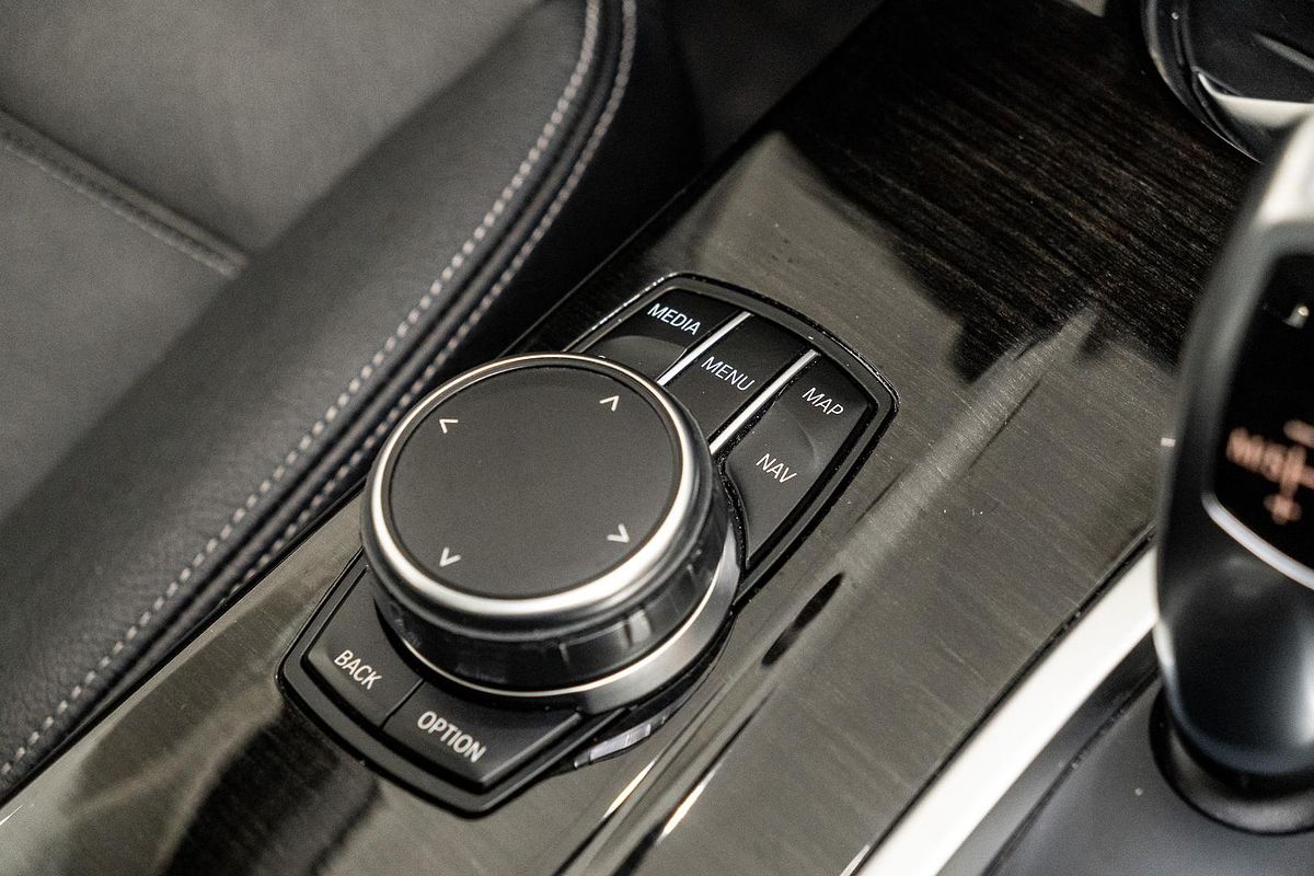 2017 BMW X3 xDrive20i F25 LCI