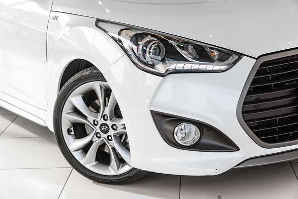 2017 Hyundai Veloster SR Turbo FS5 Series II