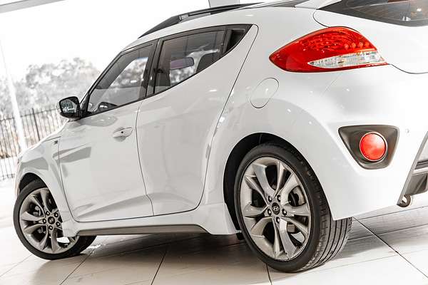 2017 Hyundai Veloster SR Turbo FS5 Series II