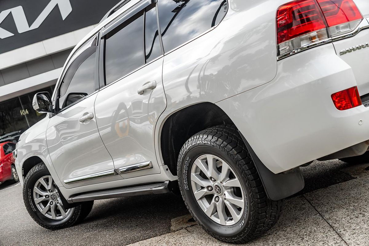 2017 Toyota Landcruiser Sahara VDJ200R