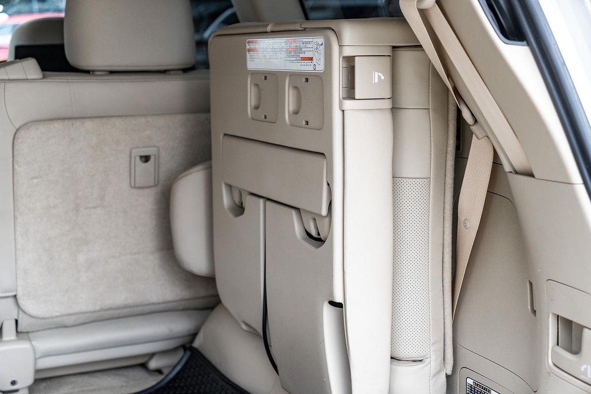 2017 Toyota Landcruiser Sahara VDJ200R