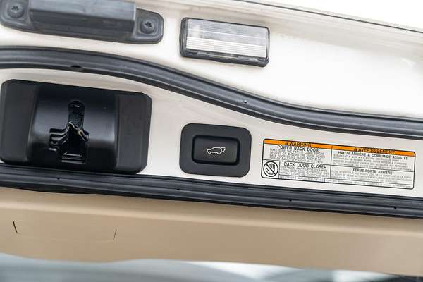 2017 Toyota Landcruiser Sahara VDJ200R