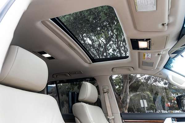 2017 Toyota Landcruiser Sahara VDJ200R