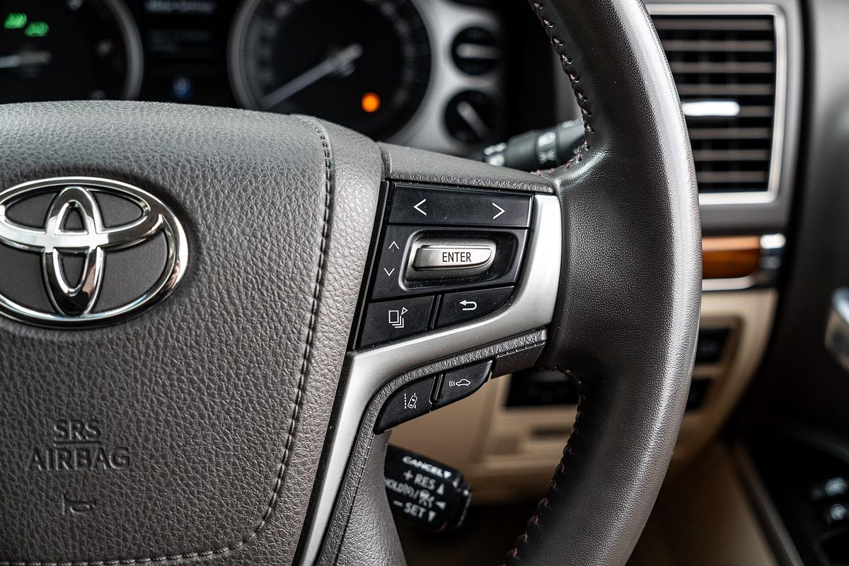 2017 Toyota Landcruiser Sahara VDJ200R