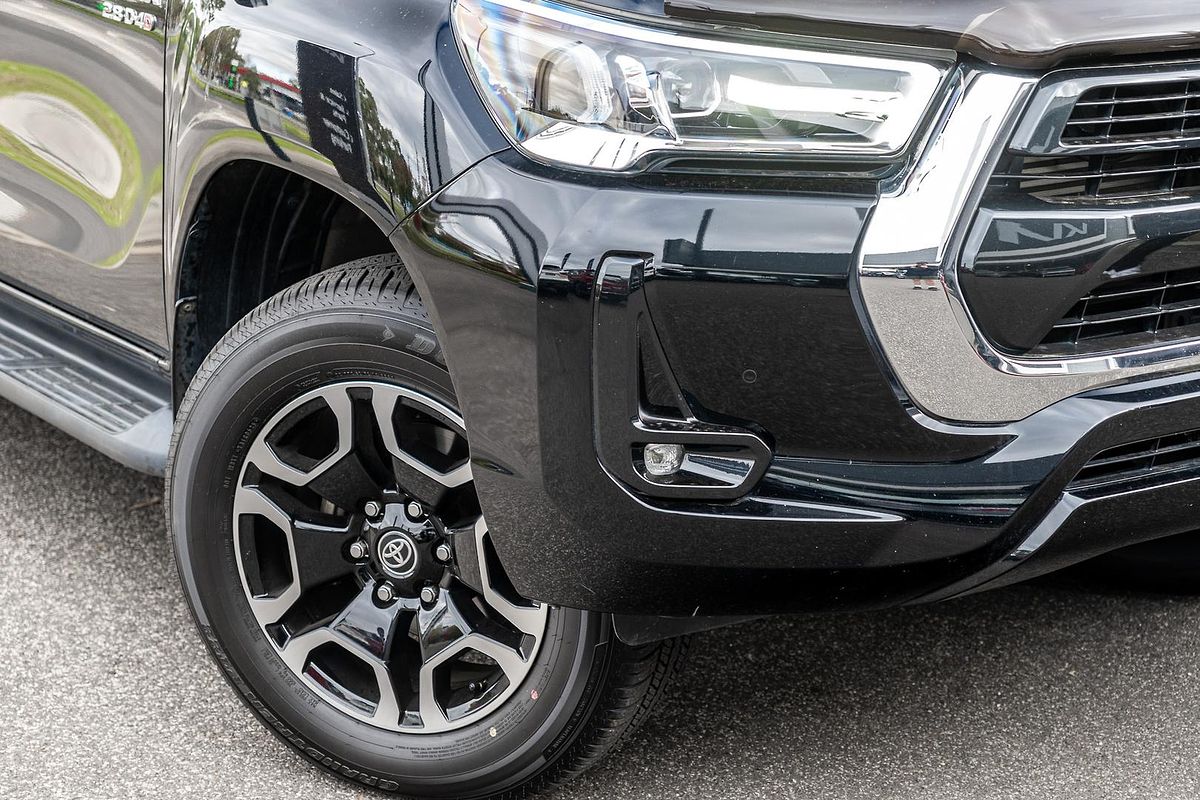 2022 Toyota Hilux SR5 GUN126R 4X4