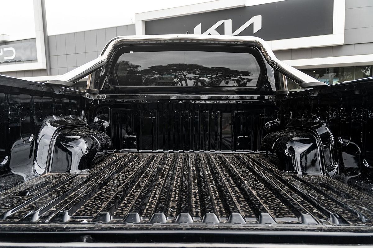 2022 Toyota Hilux SR5 GUN126R 4X4