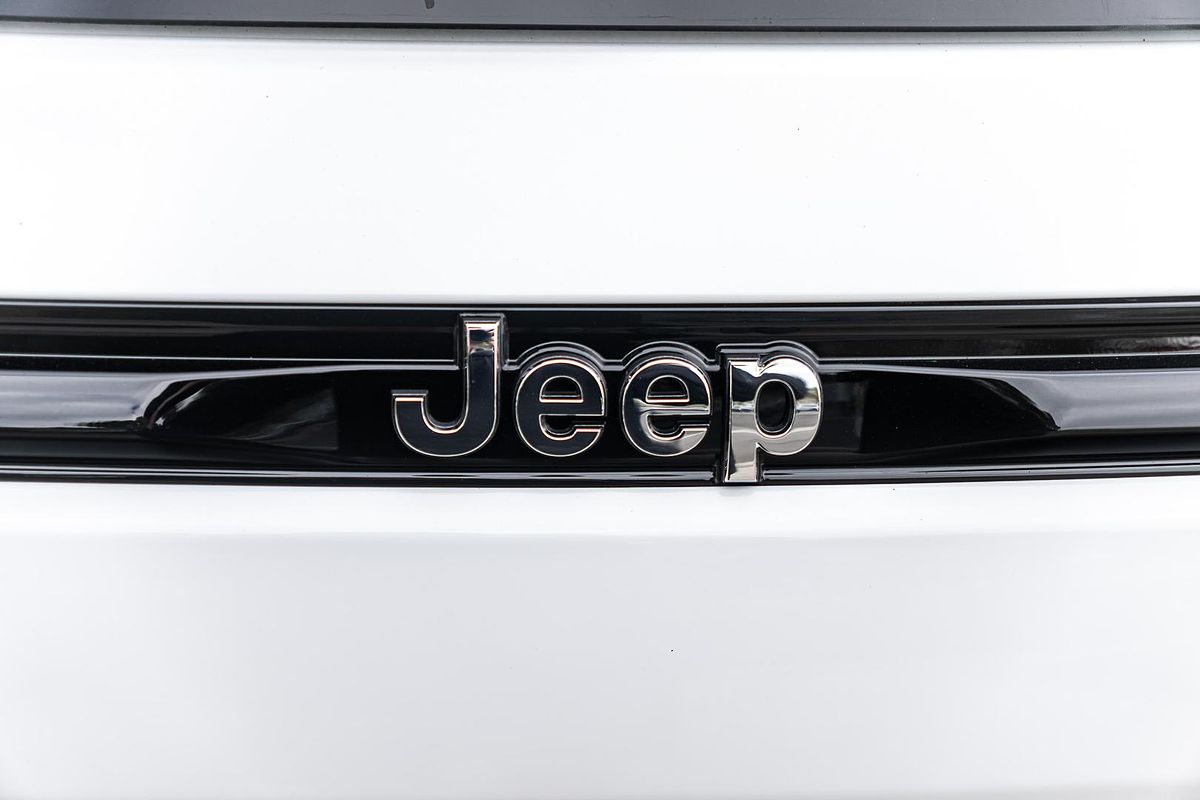 2023 Jeep Grand Cherokee Overland WL