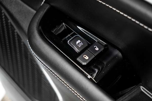 2023 Jeep Grand Cherokee Overland WL