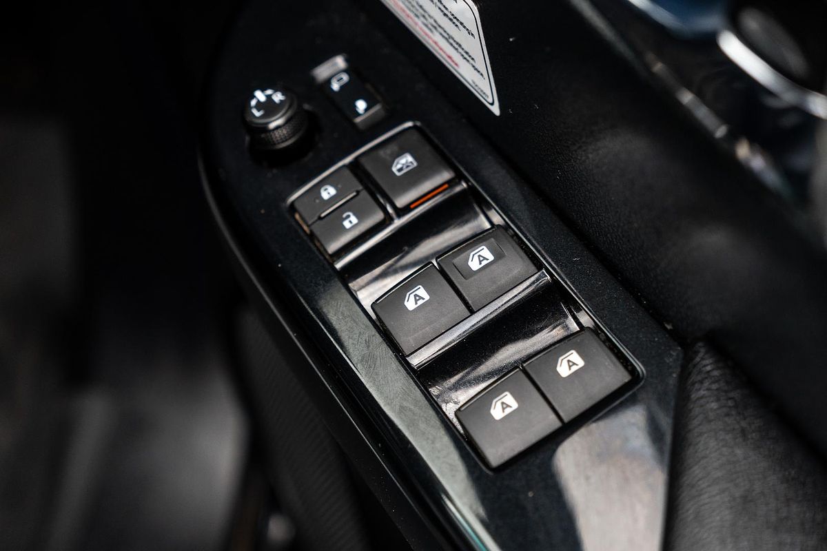 2022 Toyota Hilux SR5 GUN126R 4X4