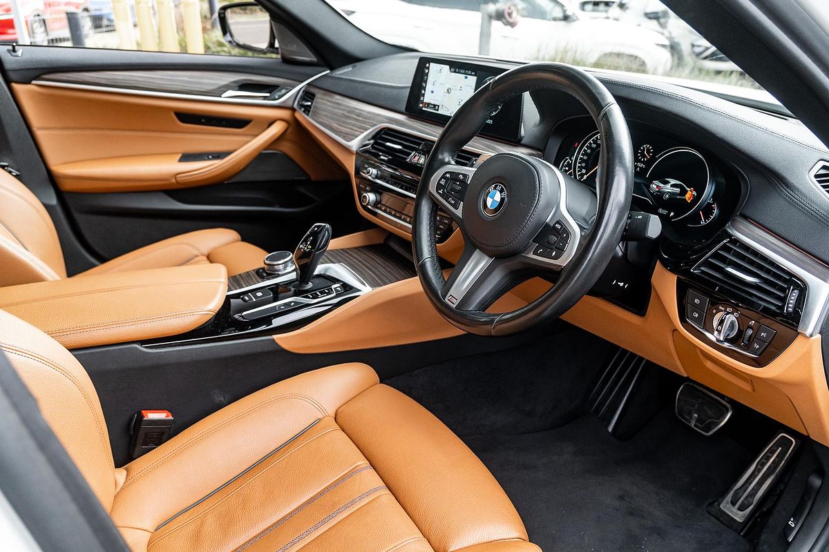 2017 BMW 5 Series 530i M Sport G30