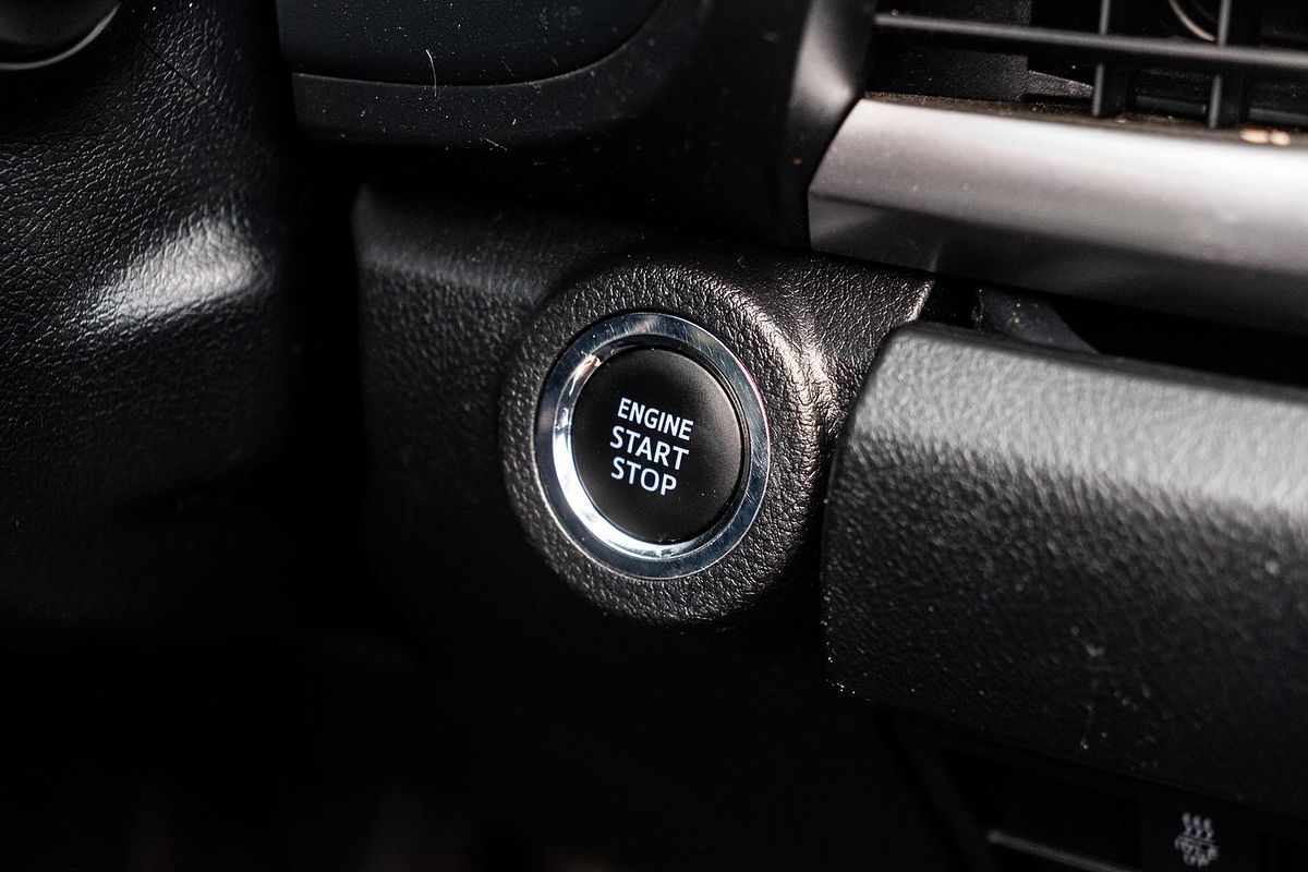 2022 Toyota Hilux SR5 GUN126R 4X4