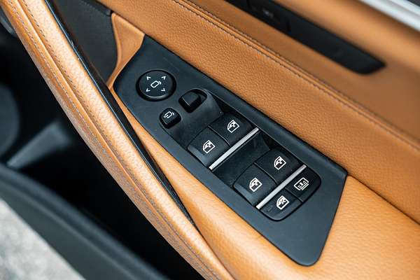 2017 BMW 5 Series 530i M Sport G30