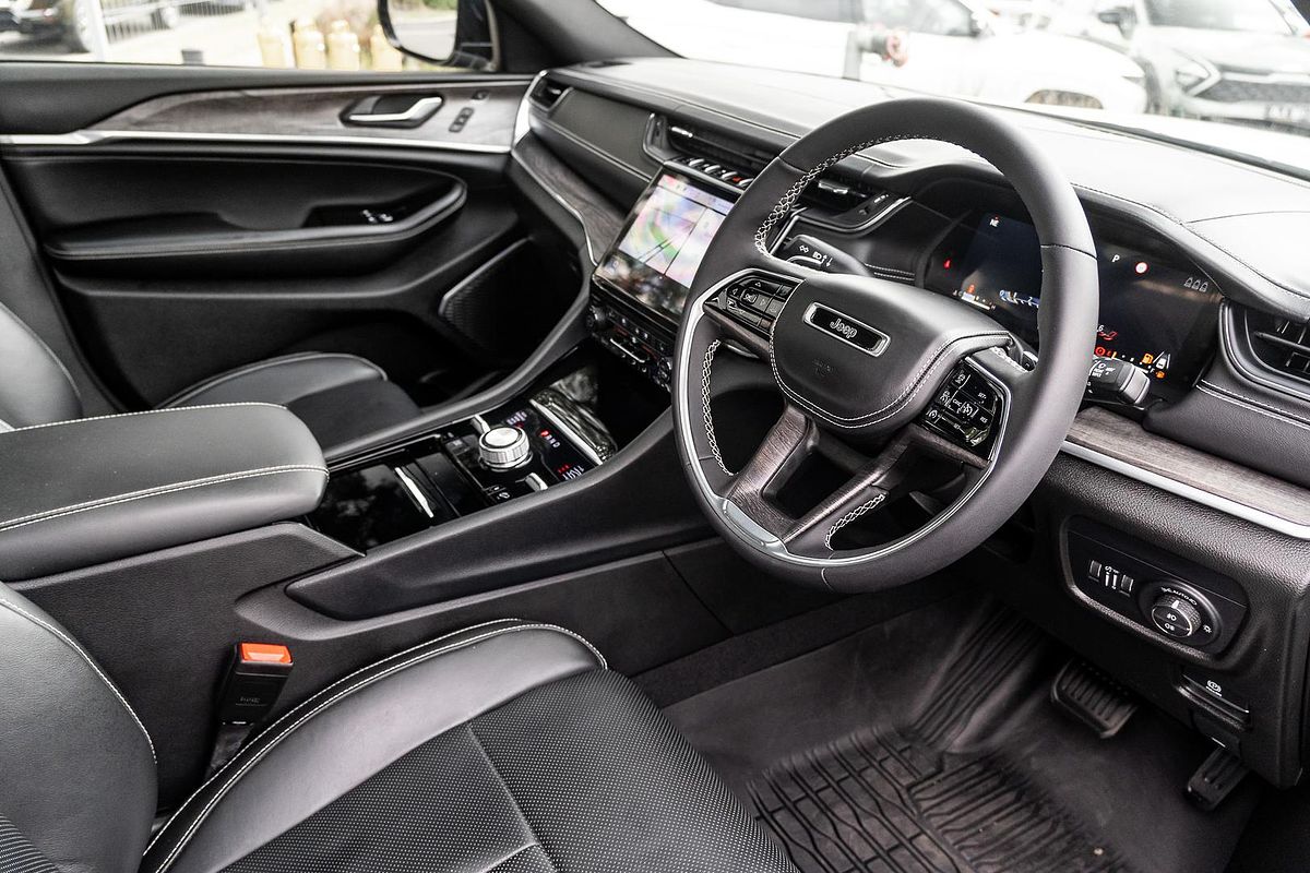 2023 Jeep Grand Cherokee Overland WL