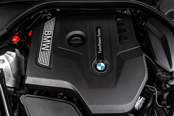 2017 BMW 5 Series 530i M Sport G30