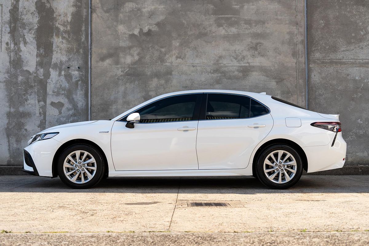 2024 Toyota Camry Ascent Sport AXVH70R