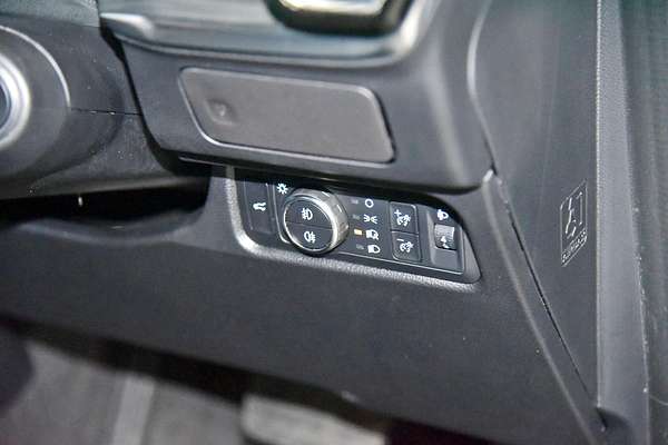 2024 Ford Everest Sport L
