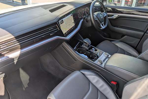 2020 Volkswagen Touareg 190TDI Premium CR