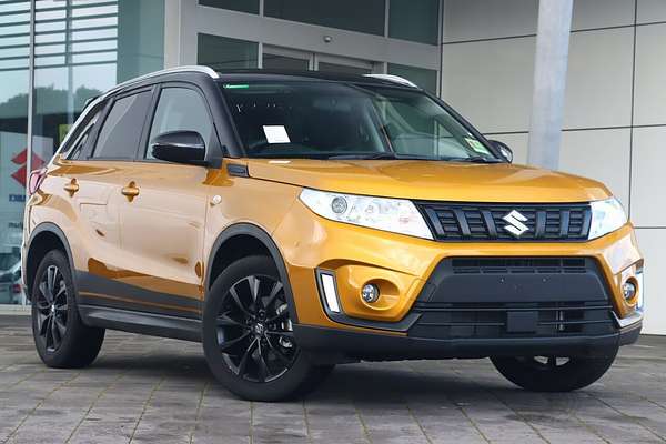2023 Suzuki Vitara Shadow LY Series II