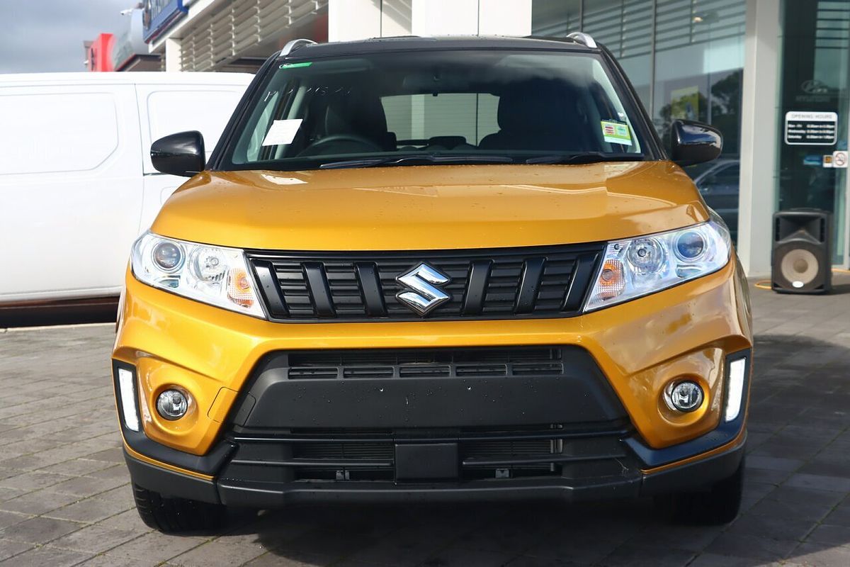 2023 Suzuki Vitara Shadow LY Series II