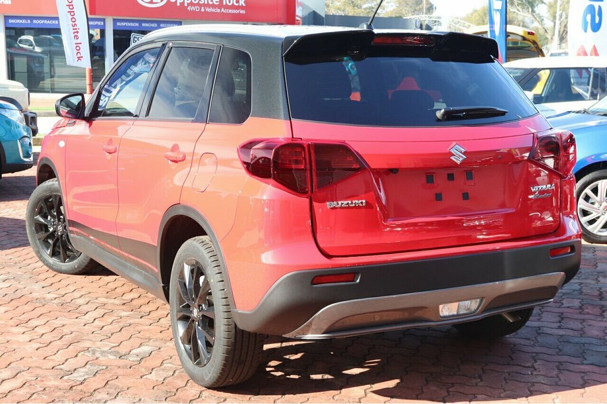 2023 Suzuki Vitara Shadow LY Series II