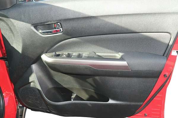 2023 Suzuki Vitara Shadow LY Series II